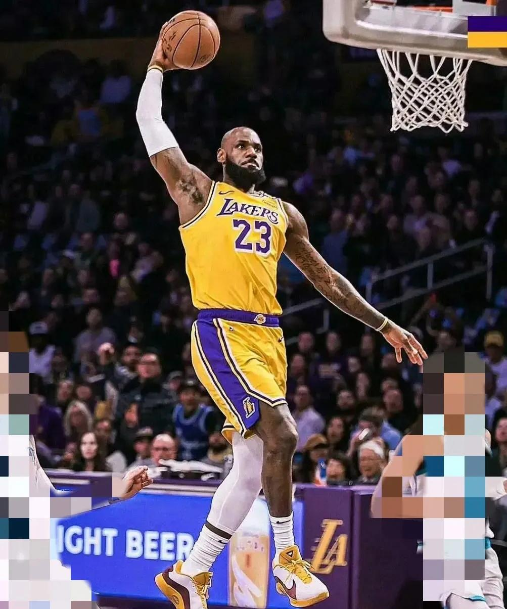 湖人完胜雷霆，詹姆斯统治全场