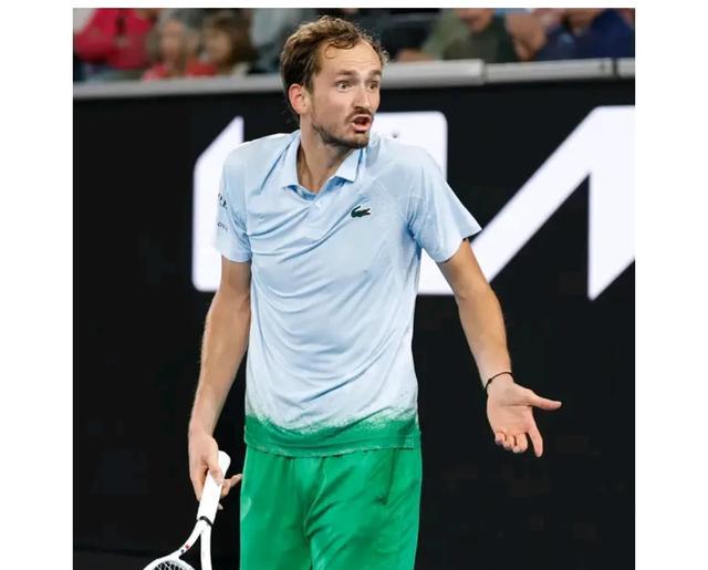 法网轻取澳网，梅德韦杰夫刷新纪录