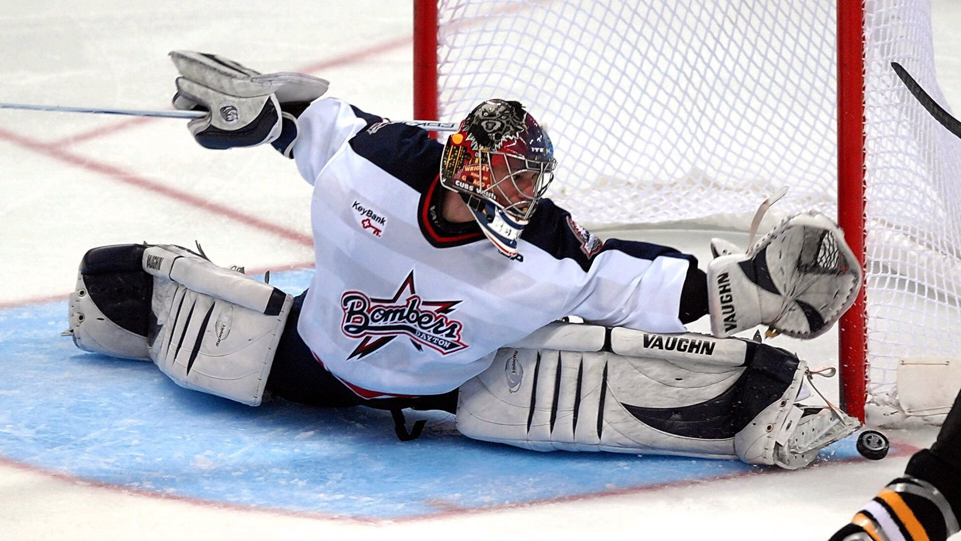 公牛狂胜魔术，字母哥在年度焦点之战接管比赛